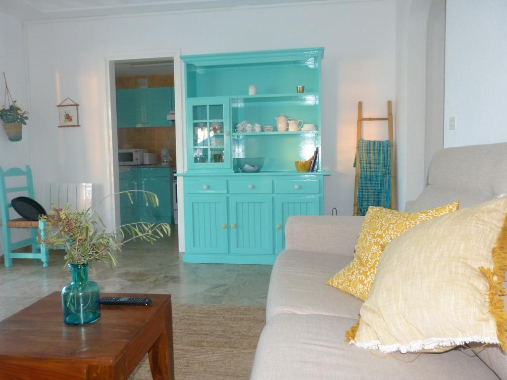 Roses Sobre El Mar Apartment Bilik gambar