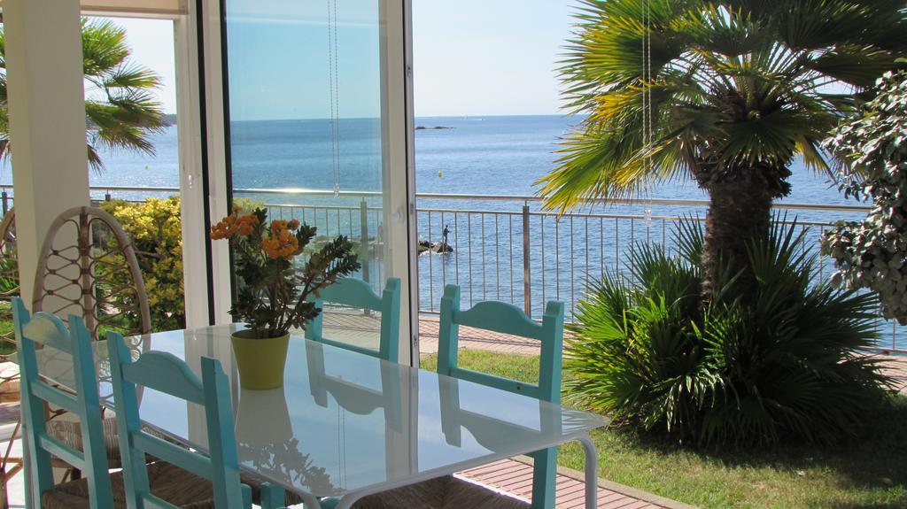 Roses Sobre El Mar Apartment Luaran gambar